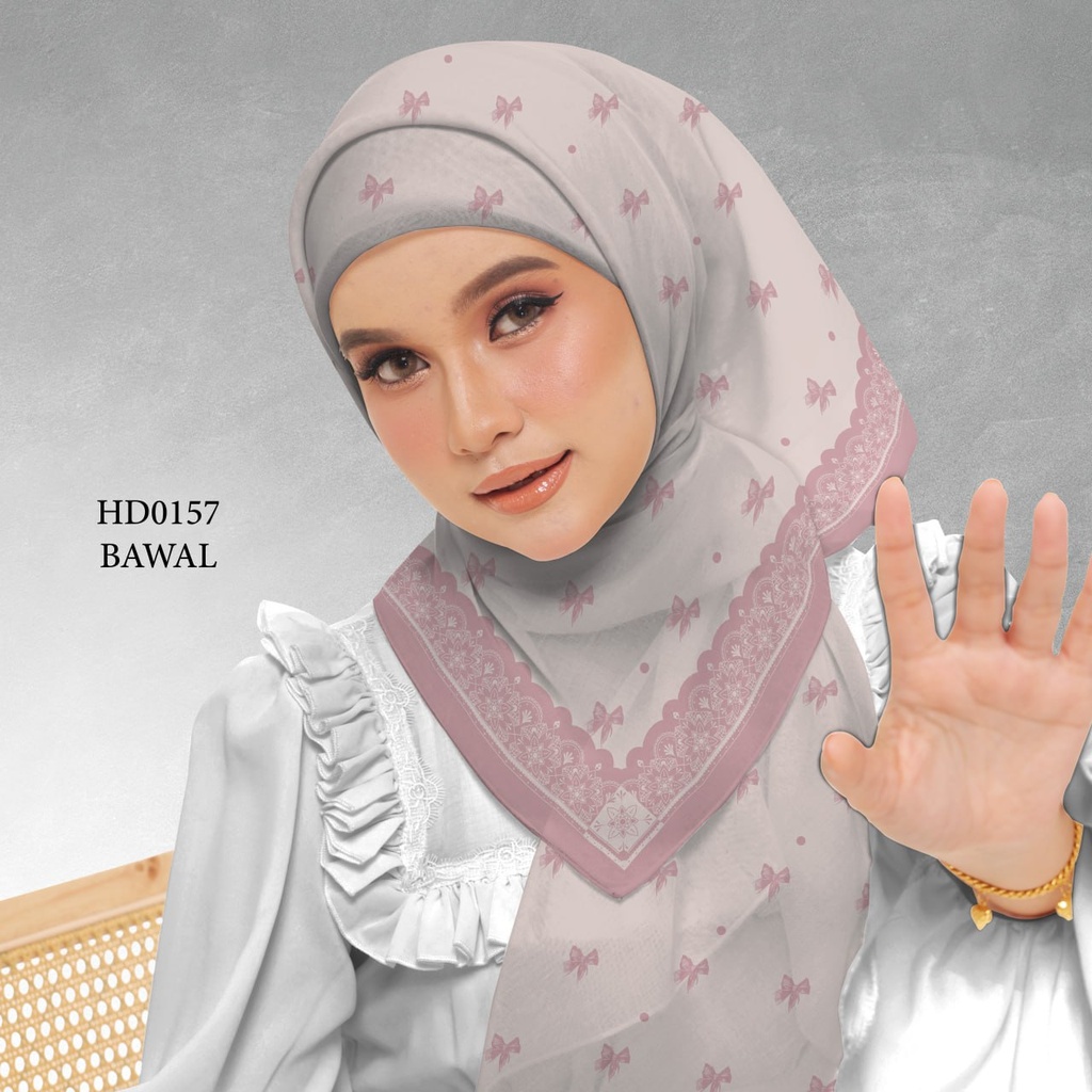 Tudung Bawal (Square Hijab) in HD0157